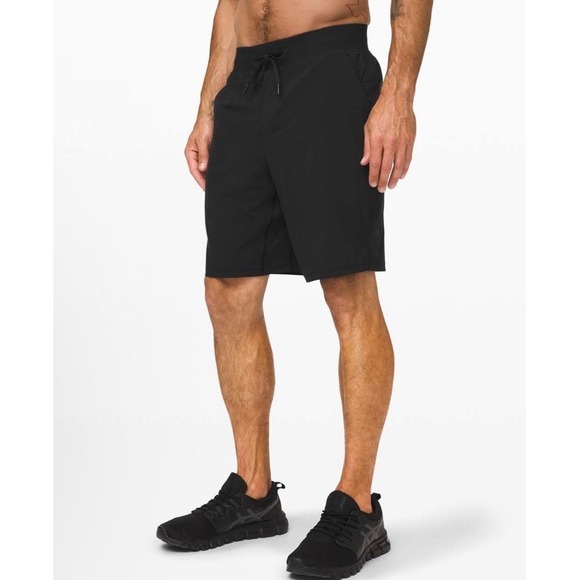 lululemon athletica Other - Lululemon T.H.E. Short Men Size L Black Lightweight Athletic Training Shorts